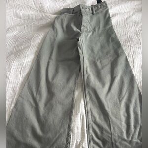 Zara Men's Wide-Leg Chinos in Sage